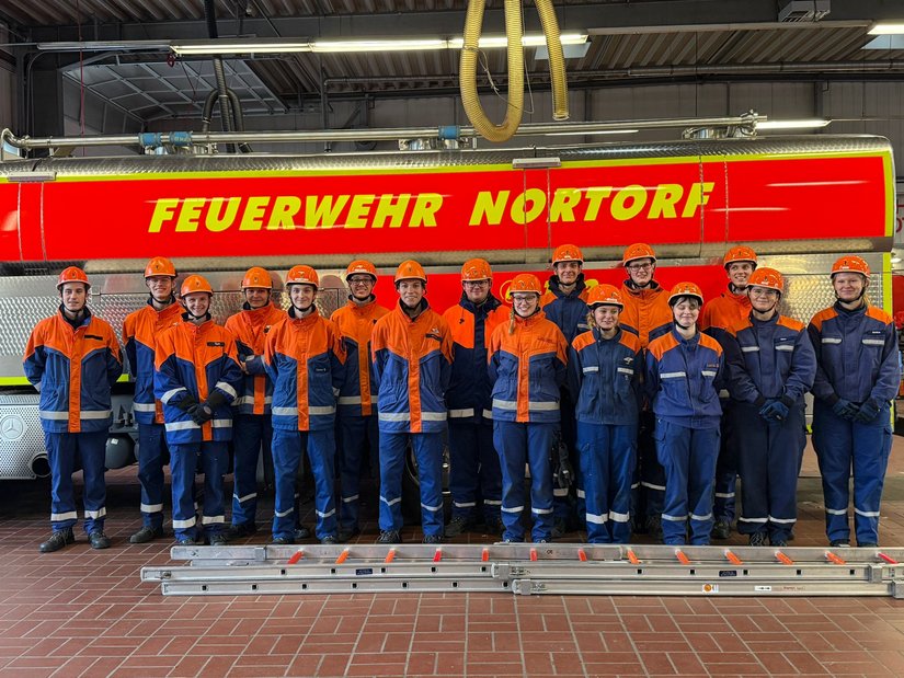 Grppenfoto von den Teilnehmern des Lehrgangs